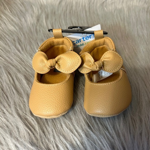 Carter's Child Of Mine‎ Crib Shoes Baby Size 0-3 Months Brown Bow Shoes - Picture 1 of 6